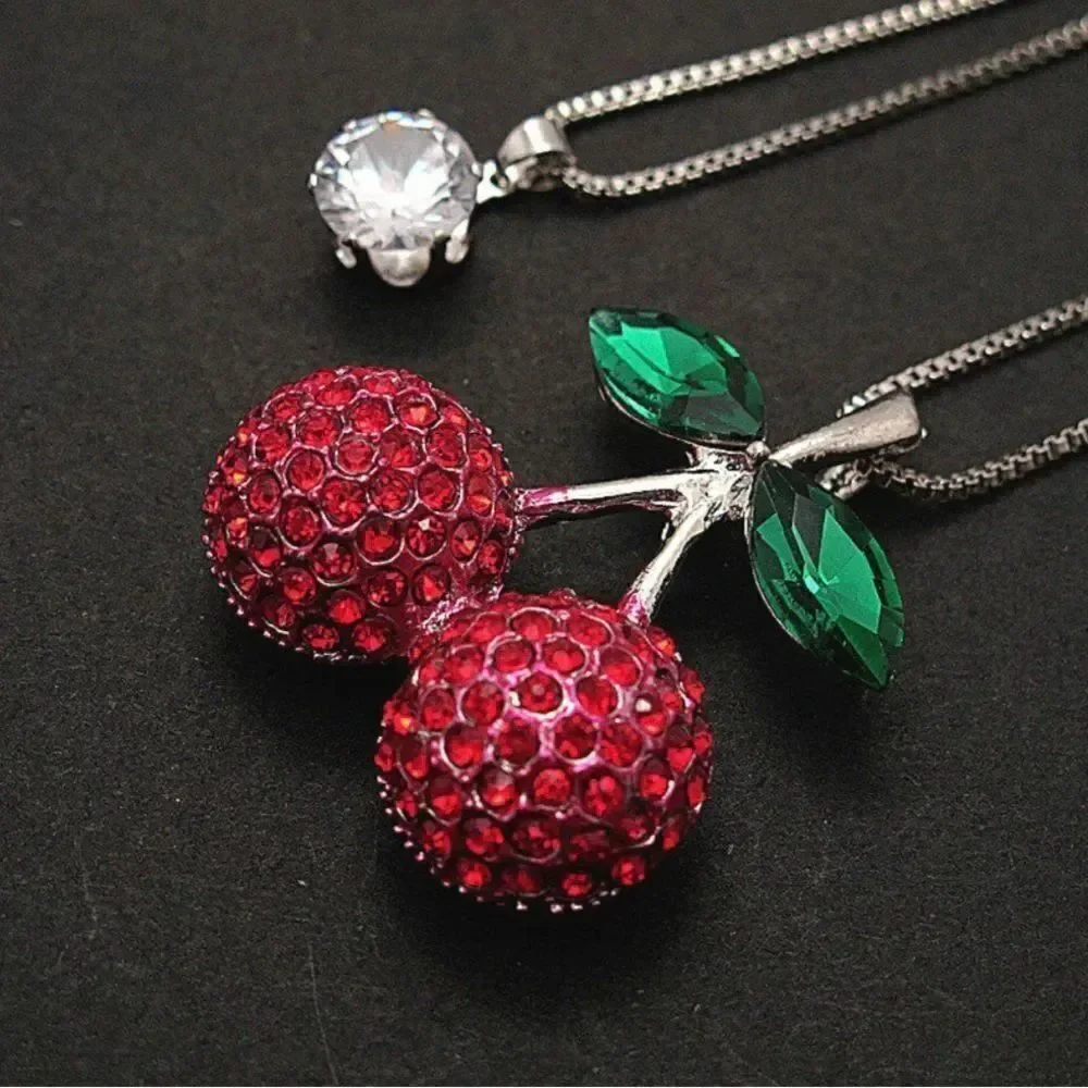 🍒 Betsey Johnson stunning double silver chain sparkling cherry red necklace 🍒